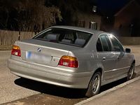 Gebraucht BMW 520 170 PS (125 kW) 2002 Silber Limousine