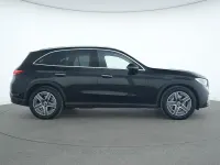 Gebraucht Mercedes GLC300 AMG line 269 PS (197 kW) 2024 Schwarz SUV