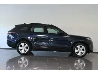 Gebraucht Land Rover Range Rover 204 PS (150 kW) 2022 Blau portofino blue metallic (metallic) SUV