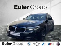 Gebraucht BMW 520 190 PS (139 kW) 2022 Saphirschwarz Kombi
