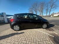 Gebraucht Hyundai ix20 90 PS (66 kW) 2012 Schwarz Kleinwagen