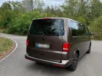 Gebraucht VW Caravelle 140 PS (102 kW) 2013 Braun Van