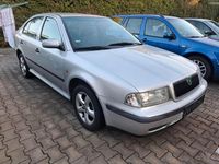 Gebraucht Skoda Octavia 101 PS (74 kW) 1998 Silber Limousine
