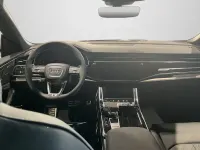 Neu Audi Q8 Design 286 PS (210 kW) 2026 Chilirot metallic (metallic) SUV