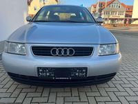 Second-hand Audi A3 Attraction 125 CP (91 kW) 1996 Argintiu Hatchback