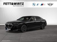 Gebraucht BMW M760e 571 PS (419 kW) 2025 Saphirschwarz metallic Limousine