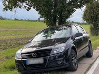 Gebraucht Opel Astra 105 PS (77 kW) 2005 Schwarz Coupé