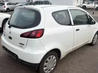 Gebraucht Mitsubishi Colt 75 PS (55 kW) 2012 Weiß Kleinwagen