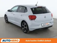 Używany VW Polo Highline 95 KM (69 kW) 2017 Srebrny Hatchback