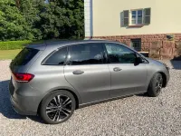 Gebraucht Mercedes B200 150 PS (110 kW) 2019 Grau Kleinwagen
