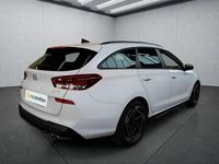 Gebraucht Hyundai i30 140 PS (102 kW) 2025 Weiß Kleinwagen