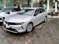 Usata Opel Astra Elegance 110 CV (80 kW) 2023 Argento Utilitaria