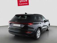 Gebraucht Audi Q6 e-tron Ambiente 185 kW (252 PS) 2025 Mythosschwarz metallic SUV
