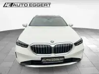 Gebraucht BMW 520 Sport Line 197 PS (144 kW) 2024 Alpinweiss iii Kombi
