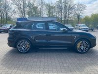 Gebraucht Porsche Cayenne Turbo 549 PS (403 kW) 2018 Schwarz SUV
