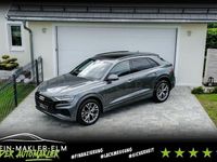 Gebraucht Audi Q8 S-Line 286 PS (210 kW) 2024 Grau SUV