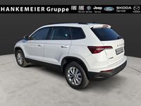 Neu Skoda Karoq Selection 150 PS (110 kW) 2025 Moonweiß perleffekt SUV