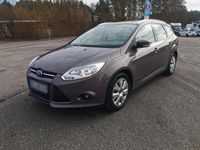 Gebraucht Ford Focus 100 PS (73 kW) 2014 Braun Kombi