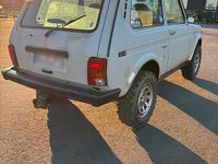 Second-hand Lada niva 83 CP (61 kW) 2007 Andere farben SUV
