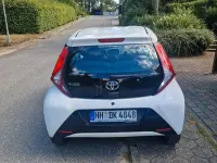 Gebraucht Toyota Aygo X-play 72 PS (52 kW) 2020 Weiß Kleinwagen
