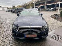 Gebraucht Mercedes E350 286 PS (210 kW) 2017 Blau Limousine