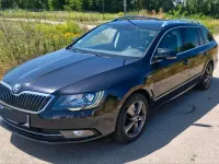 Gebraucht Skoda Superb LAURIN & KLEMENT 260 PS (191 kW) 2014 Schwarz Kombi