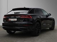 Gebraucht Audi Q8 Ambiente 231 PS (169 kW) 2023 Mythosschwarz metallic SUV