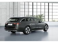 Gebraucht Mercedes E300 Avantgarde 204 PS (150 kW) 2024 Grau Limousine
