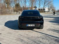 Gebraucht Porsche Macan 4 Electric 300 kW (408 PS) 2024 Schwarz SUV