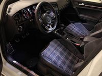 Gebraucht VW Golf VII GTI 220 PS (161 kW) 2014 Weiß Limousine