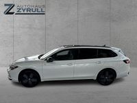 Gebraucht VW Passat R-line 150 PS (110 kW) 2024 Weiß Kombi