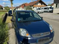 Usata Ford Fiesta 69 CV (50 kW) 2008 Blu Utilitaria