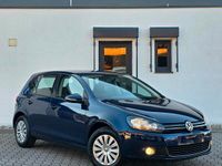 Gebraucht VW Golf VI 105 PS (77 kW) 2010 Blau Kleinwagen