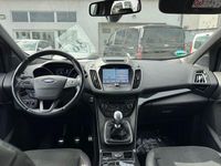 Używany Ford Kuga ST-Line 150 KM (110 kW) 2017 Czarny SUV