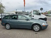 Gebraucht Volvo V40 Comfort 122 PS (89 kW) 2003 Blau Kombi