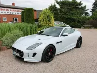 Używany Jaguar F-Type R 551 KM (405 kW) 2017 Biały Coupe