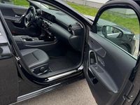 Gebraucht Mercedes A250 225 PS (165 kW) 2022 Schwarz Kleinwagen