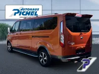 Gebraucht Ford Tourneo Active 185 PS (136 kW) 2022 Orange(metallic) Van / Kleinbus