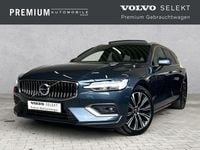 Gebraucht Volvo V60 Plus 197 PS (144 kW) 2022 Blau Kombi