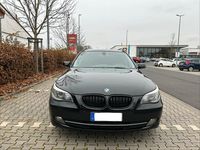 Gebraucht BMW 523 192 PS (141 kW) 2007 Schwarz Kombi