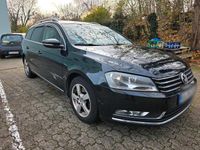 Gebraucht VW Passat 140 PS (102 kW) 2012 Schwarz Kombi