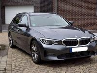 Gebraucht BMW 320 Advantage 190 PS (139 kW) 2020 Kombi