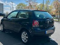 Second-hand VW Polo 75 CP (55 kW) 2007 Negru Hatchback