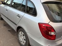 Gebraucht Skoda Fabia 60 PS (44 kW) 2009 Grau Kombi