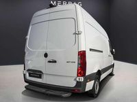 Gebraucht Mercedes Sprinter 170 PS (125 kW) 2023 Arktisweiß Van
