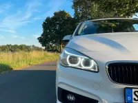 Gebraucht BMW 220 Advantage 190 PS (139 kW) 2016 Weiß Van / Kleinbus