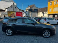 Gebraucht Mazda 3 Sports-Line 120 PS (88 kW) 2017 Grau Limousine