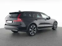 Gebraucht Volvo V60 CC 145 PS (106 kW) 2023 Kombi
