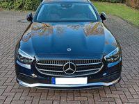 Gebraucht Mercedes E220 194 PS (142 kW) 2020 Blau Kombi