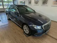 Gebraucht Mercedes E200 Exclusive 150 PS (110 kW) 2017 Blau Limousine